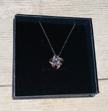Load image into Gallery viewer, Mother’s Day Necklace
