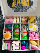 Load image into Gallery viewer, Easter boxes
